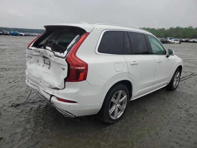 2020 Volvo XC90 T6 Momentum