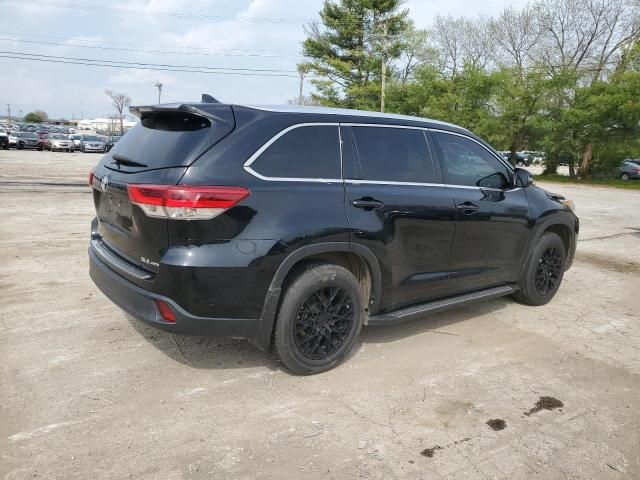 2018 Toyota Highlander SE