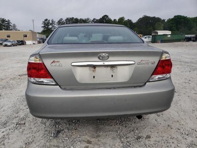 2005 Toyota Camry LE