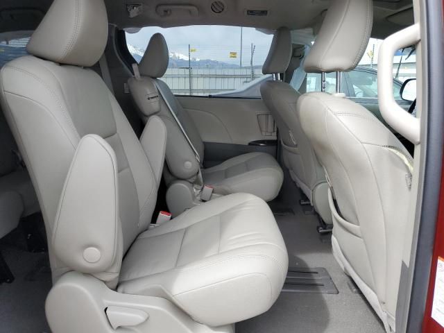 2019 Toyota Sienna XLE