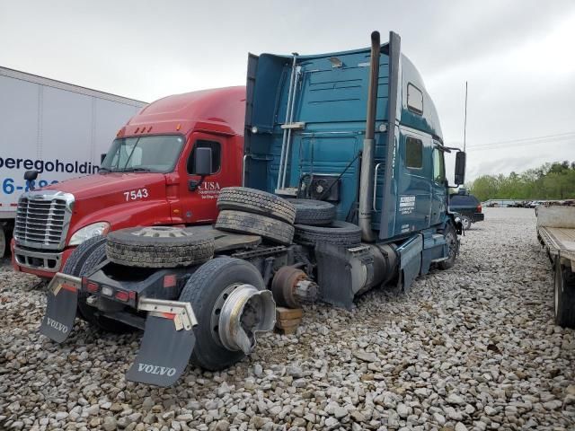 2013 Volvo VN VNL