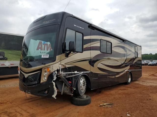 2013 Freightliner Chassis XC