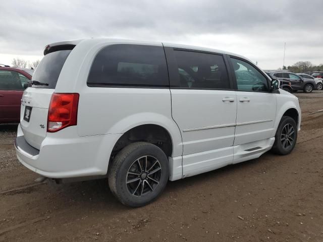2016 Dodge Grand Caravan R/T
