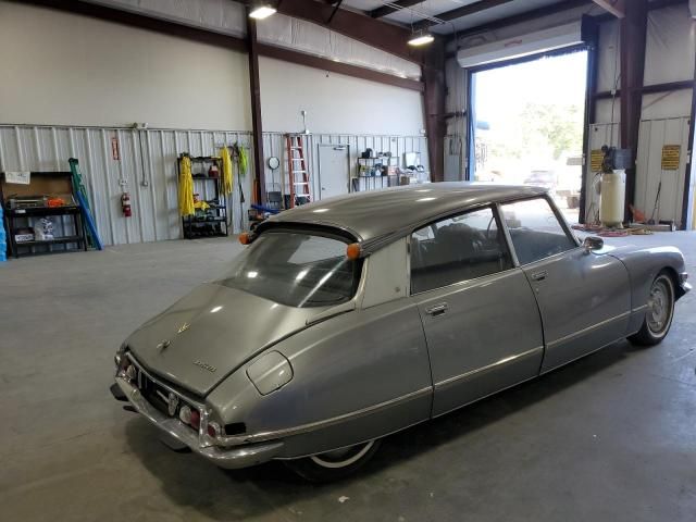 1972 Citroen DS21