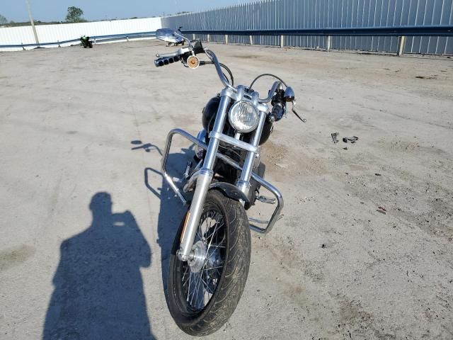 2011 Harley-Davidson Fxdb