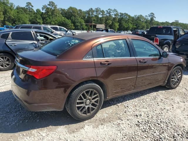 2013 Chrysler 200 Touring