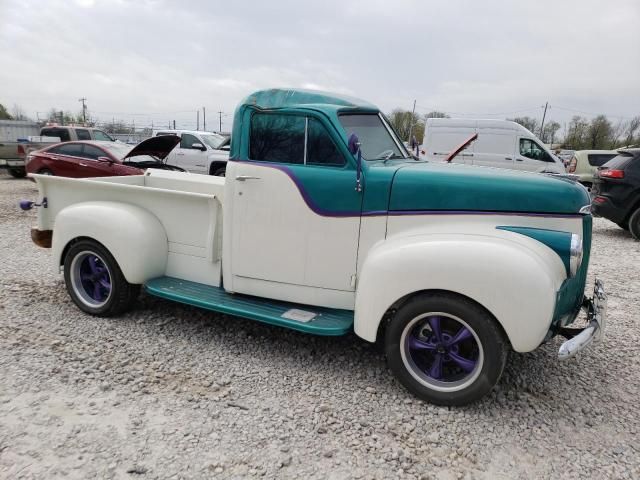 1948 Studebaker M5 Truck