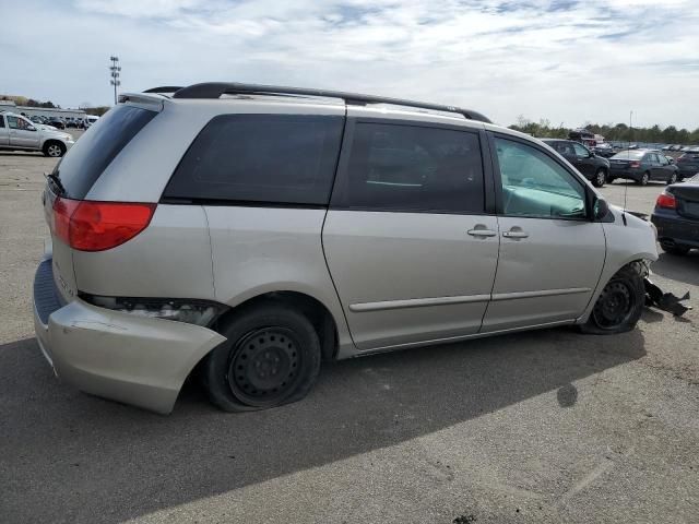 2008 Toyota Sienna CE