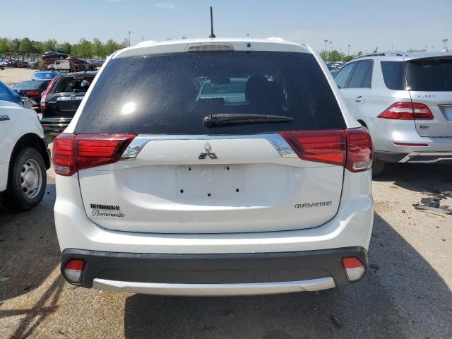 2016 Mitsubishi Outlander SE