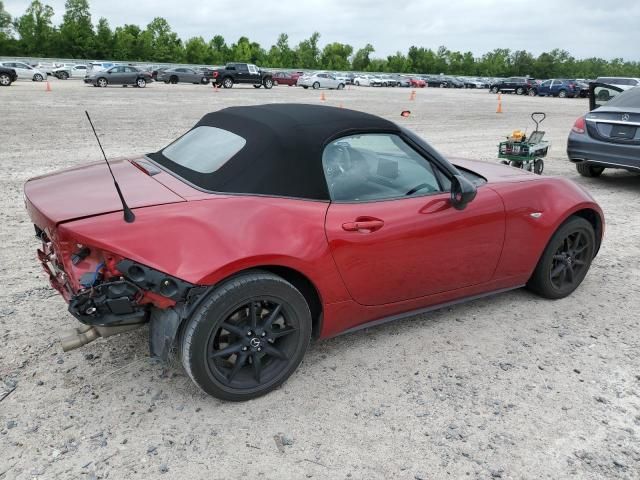 2019 Mazda MX-5 Miata Sport