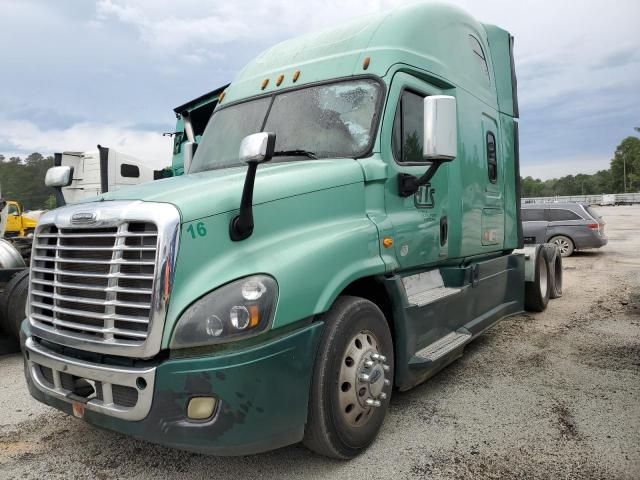 2016 Freightliner Cascadia 125