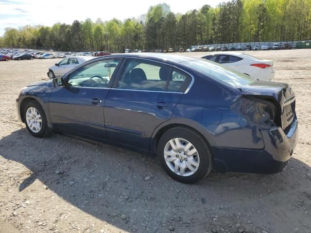 2010 Nissan Altima Base