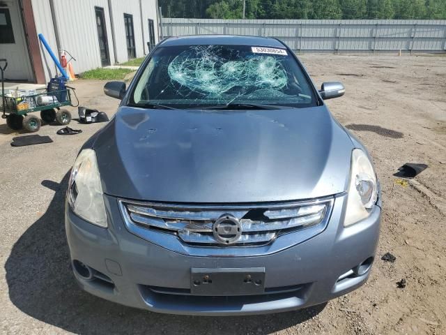 2010 Nissan Altima Base