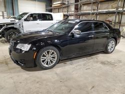 2017 Chrysler 300C en venta en Eldridge, IA