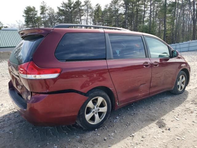 2011 Toyota Sienna LE