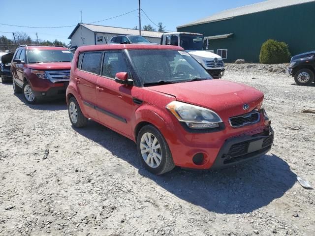 2013 KIA Soul +