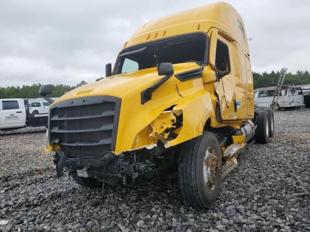 2022 Freightliner Cascadia 126