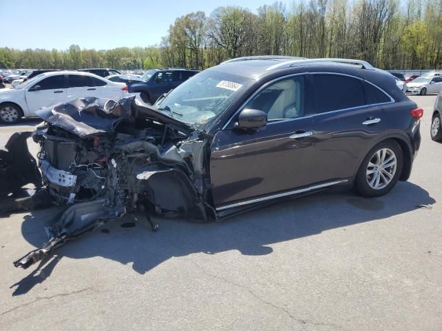 2012 Infiniti FX35