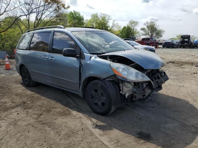 2010 Toyota Sienna CE