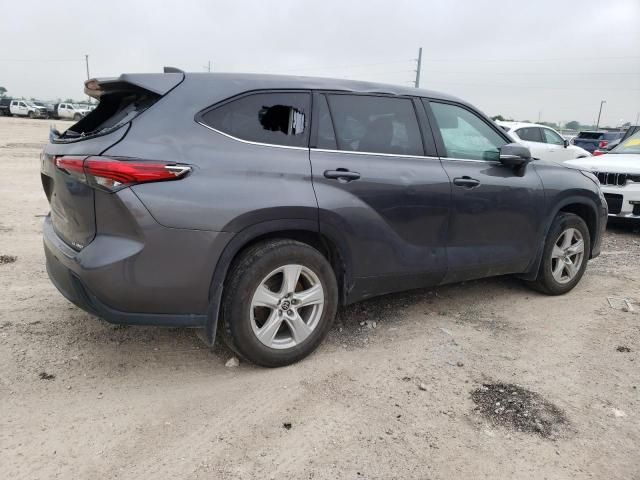 2022 Toyota Highlander L