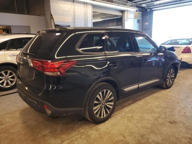 2020 Mitsubishi Outlander ES