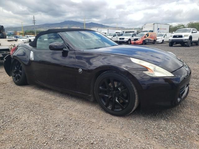 2011 Nissan 370Z Base