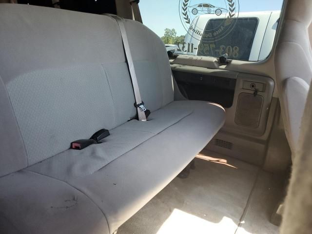 2012 Ford Econoline E350 Super Duty Wagon