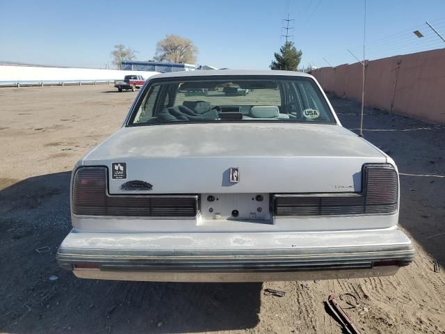 1990 Oldsmobile Delta 88 Royale