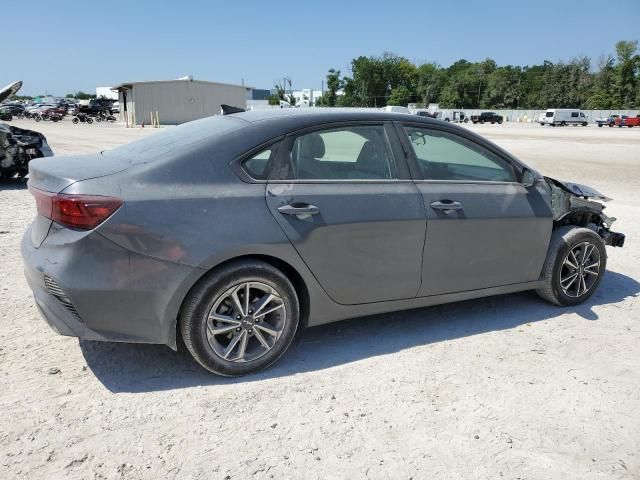 2023 KIA Forte LX