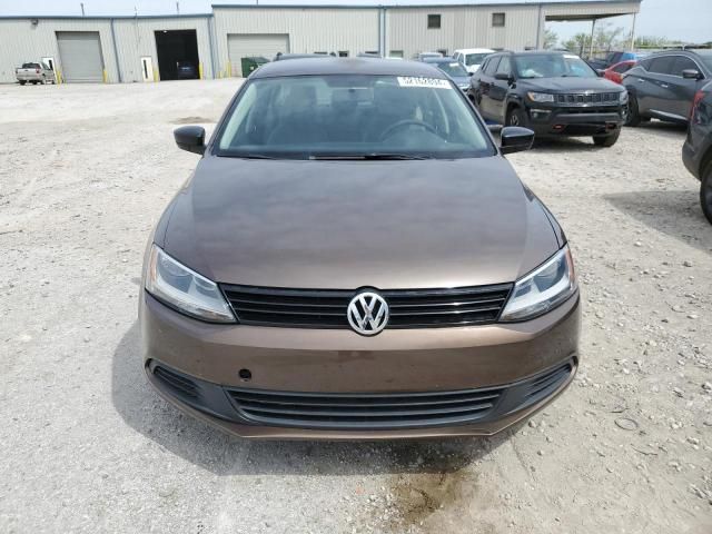 2011 Volkswagen Jetta Base