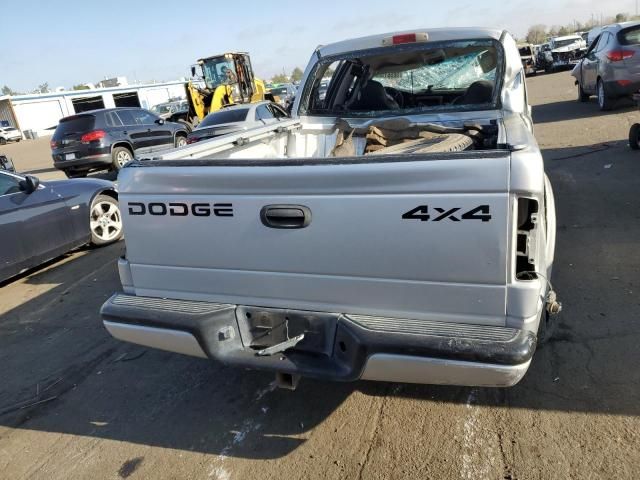 2001 Dodge Dakota Quattro