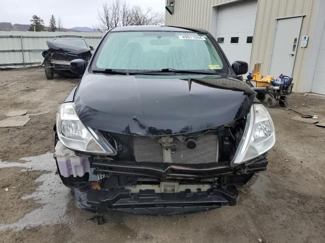 2011 Nissan Versa S