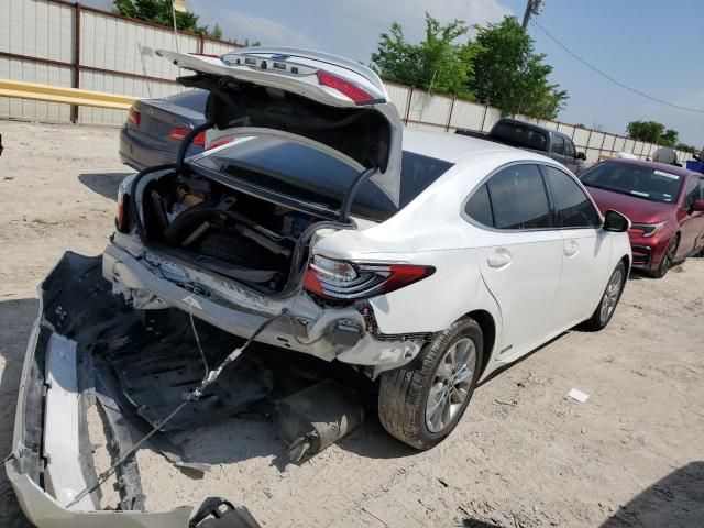 2015 Lexus ES 300H