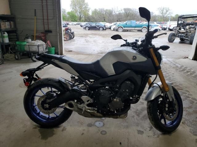 2015 Yamaha FZ09