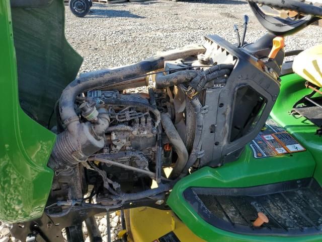 2015 John Deere Lawnmower