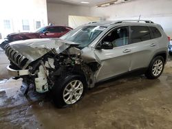 Salvage cars for sale from Copart Davison, MI: 2016 Jeep Cherokee Latitude