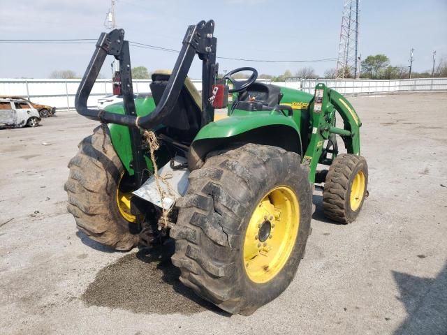 2006 John Deere 4720