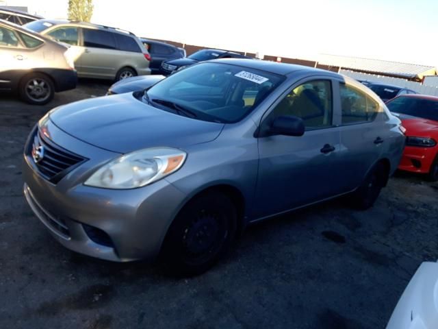 2014 Nissan Versa S