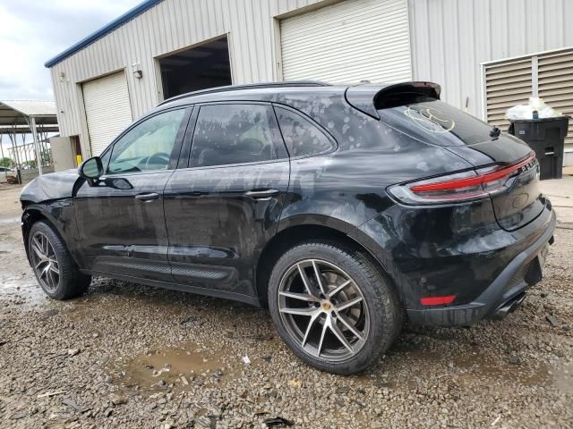 2022 Porsche Macan