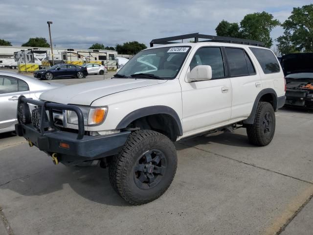 2000 Toyota 4runner SR5