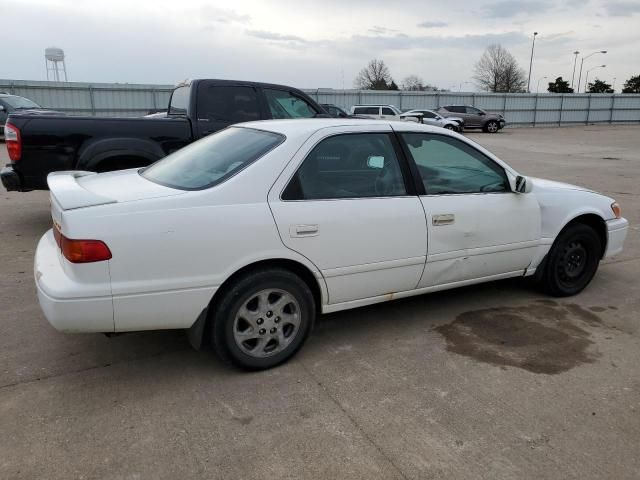 2000 Toyota Camry CE