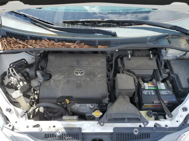 2011 Toyota Sienna XLE