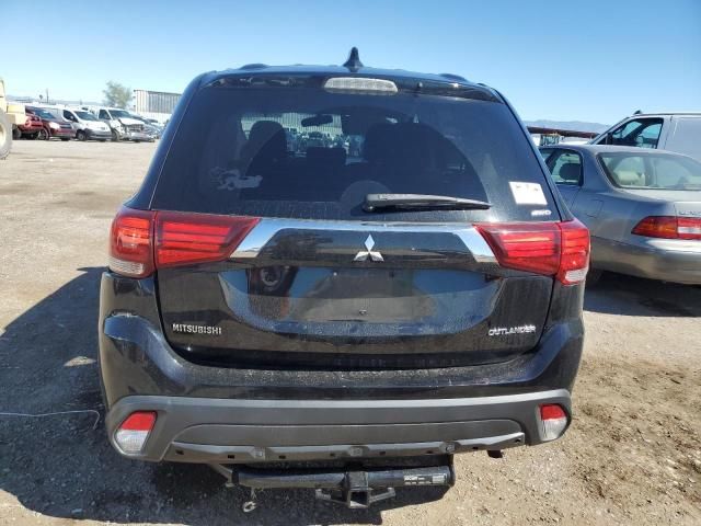 2018 Mitsubishi Outlander SE