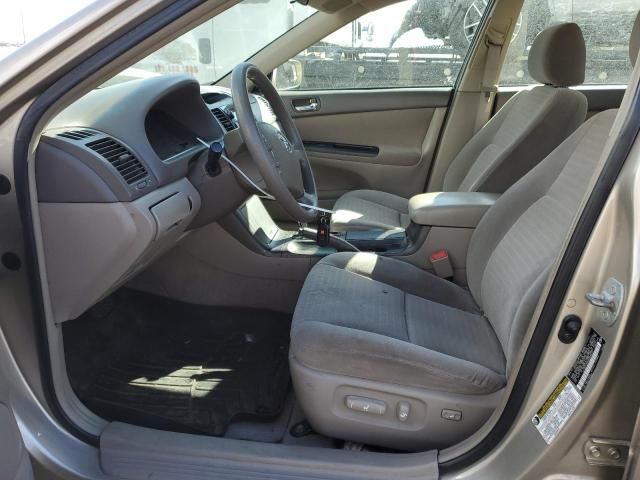 2005 Toyota Camry LE