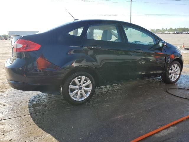 2013 Ford Fiesta SE