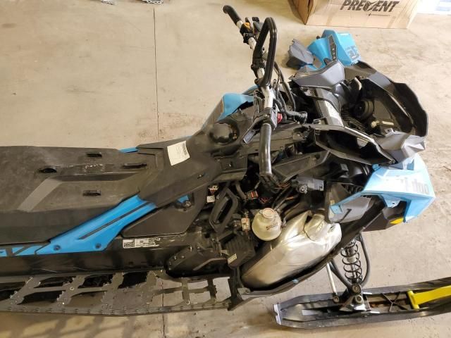 2020 Skidoo 2020 Skidoo Summit