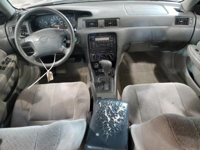 2000 Toyota Camry CE