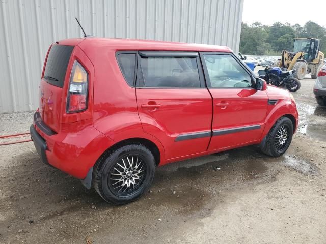 2011 KIA Soul +