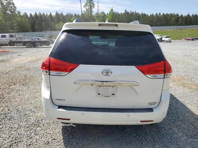 2011 Toyota Sienna XLE