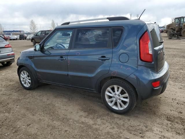 2013 KIA Soul +